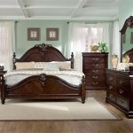 Queen Bedroom Set With Armoire