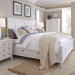 White And Wood Bedroom Furniture